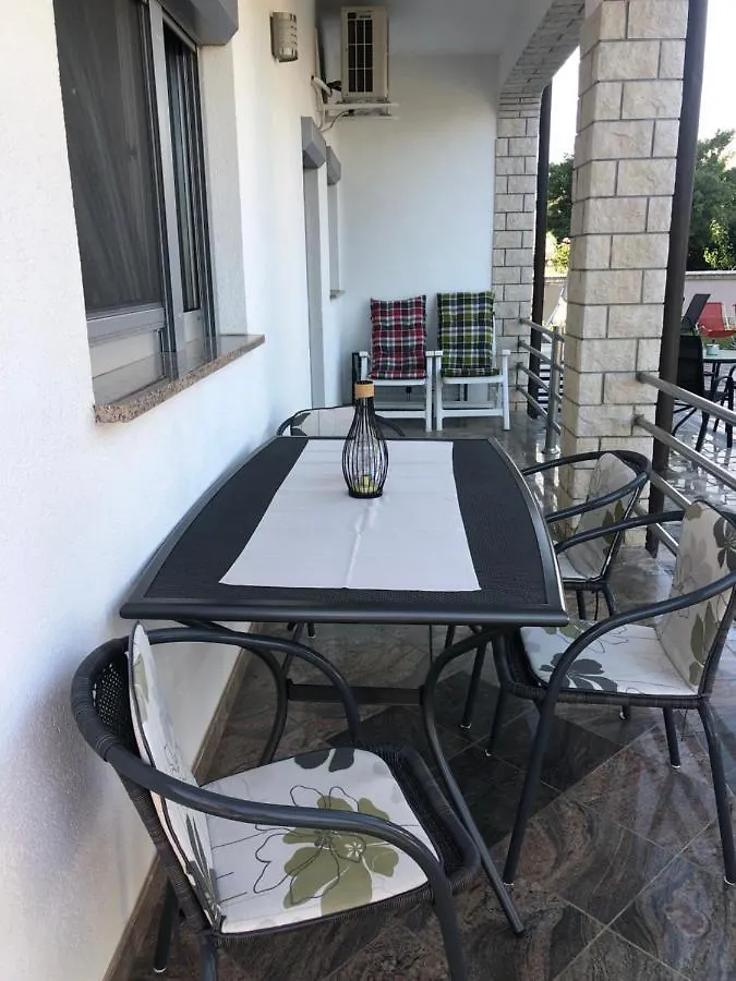 Villa Baldi Tar-Vabriga 0*,