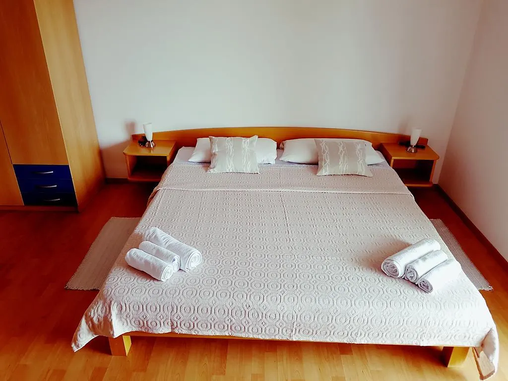 Villa Baldi Tar-Vabriga Apartment